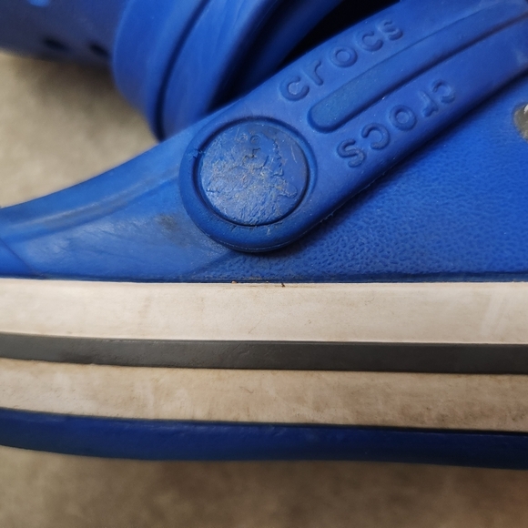 CROCS Blue Crocband Clogs J1 Size 1 Youth - Picture 10 of 16